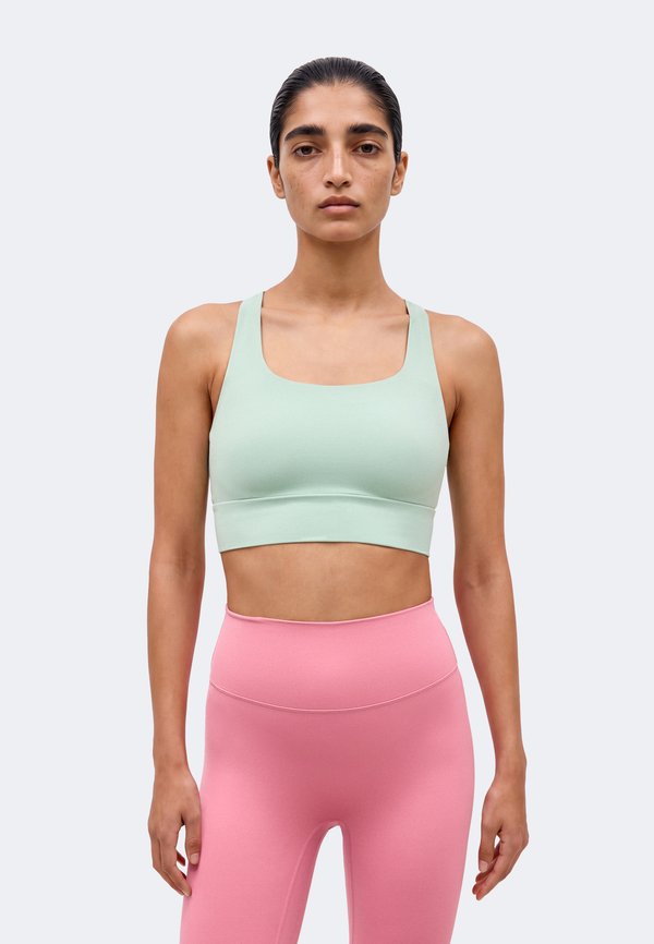 Nike Performance ZENVY BRA - Light support sports bra - steam/white