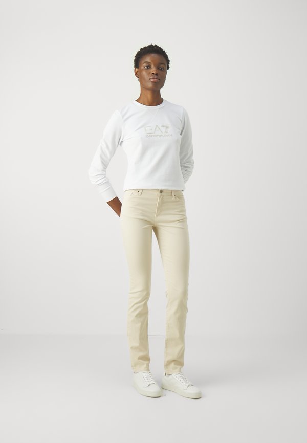 Armani Exchange REGULAR FIT