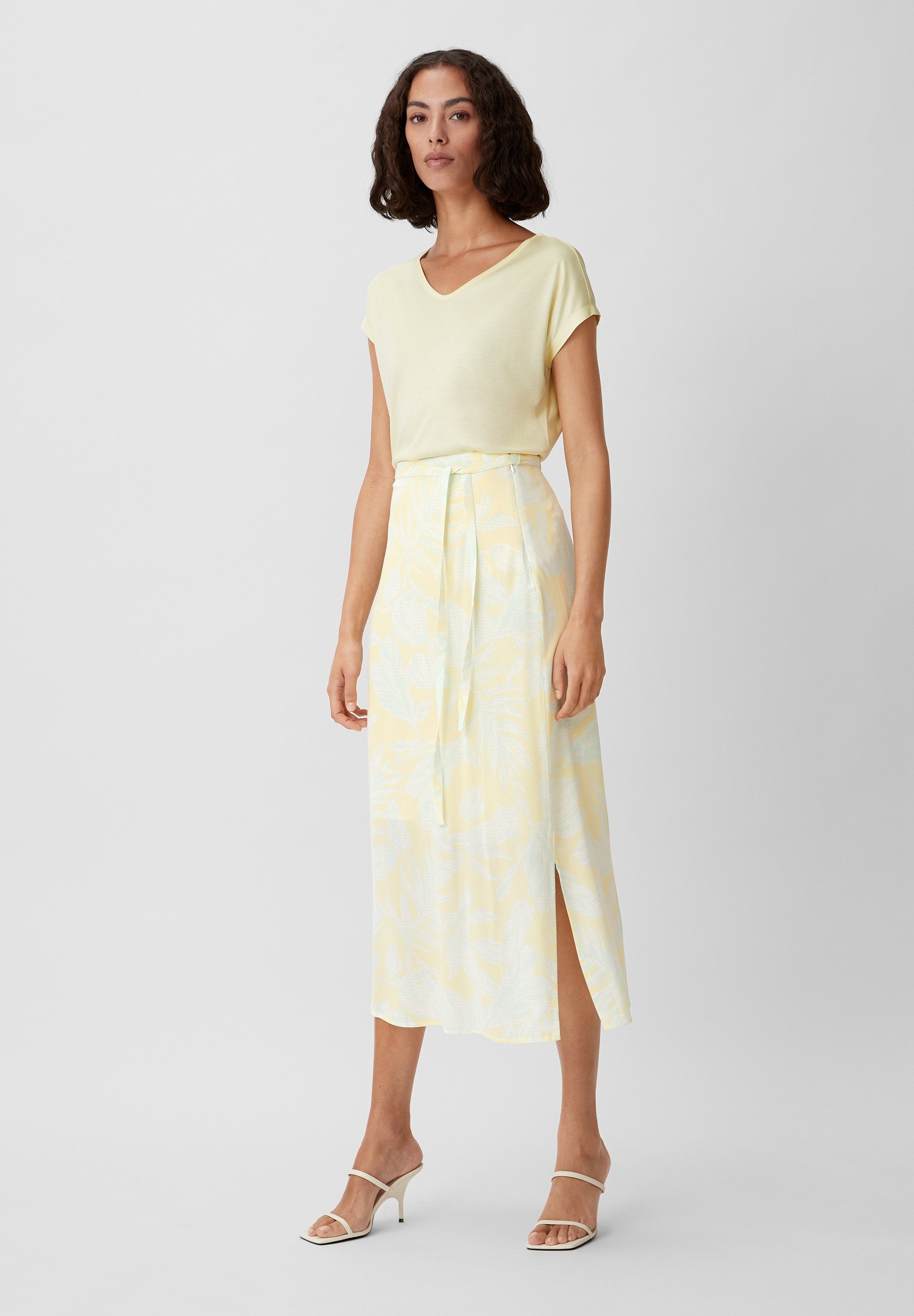 MIDI MIT ALLOVER PRINT Media 2