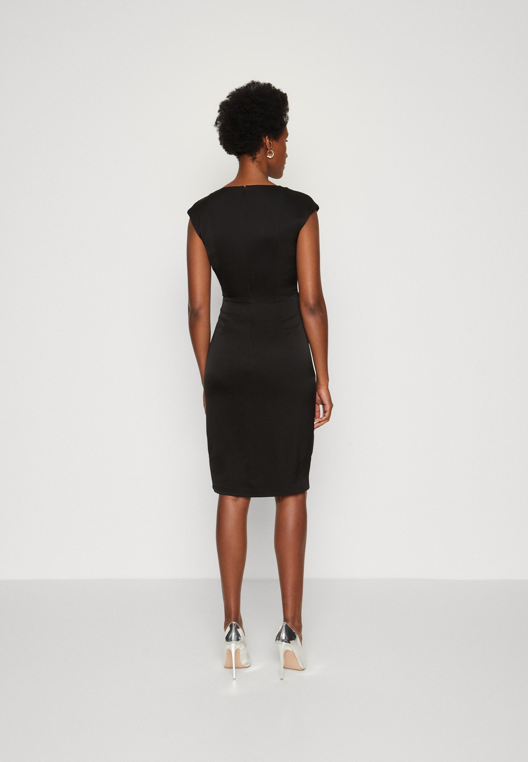 MARCIANO BY GUESS LAING DRESS