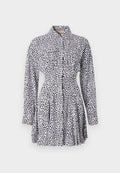 MICHAEL Michael Kors MINI PLEAT