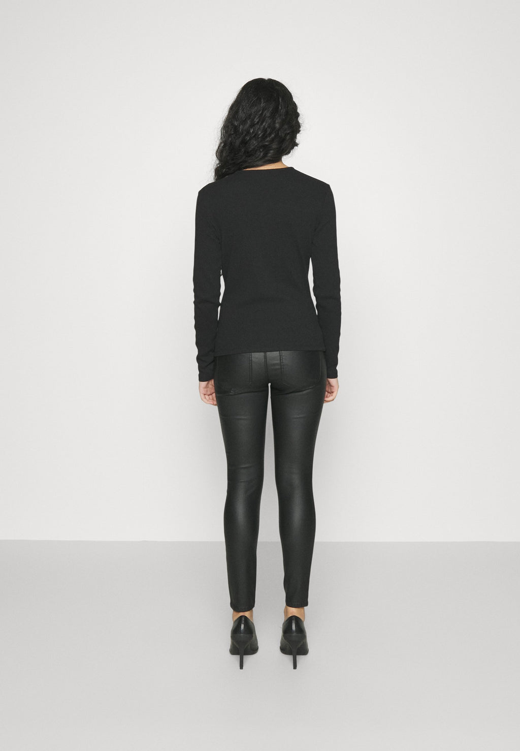 ONLIMOGEN ANK LONG COATED PANT Media 4