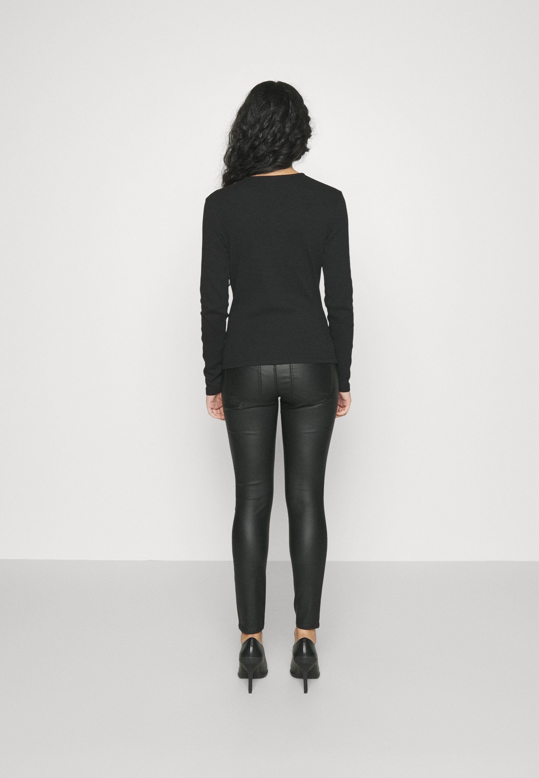 ONLIMOGEN ANK LONG COATED PANT Media 4