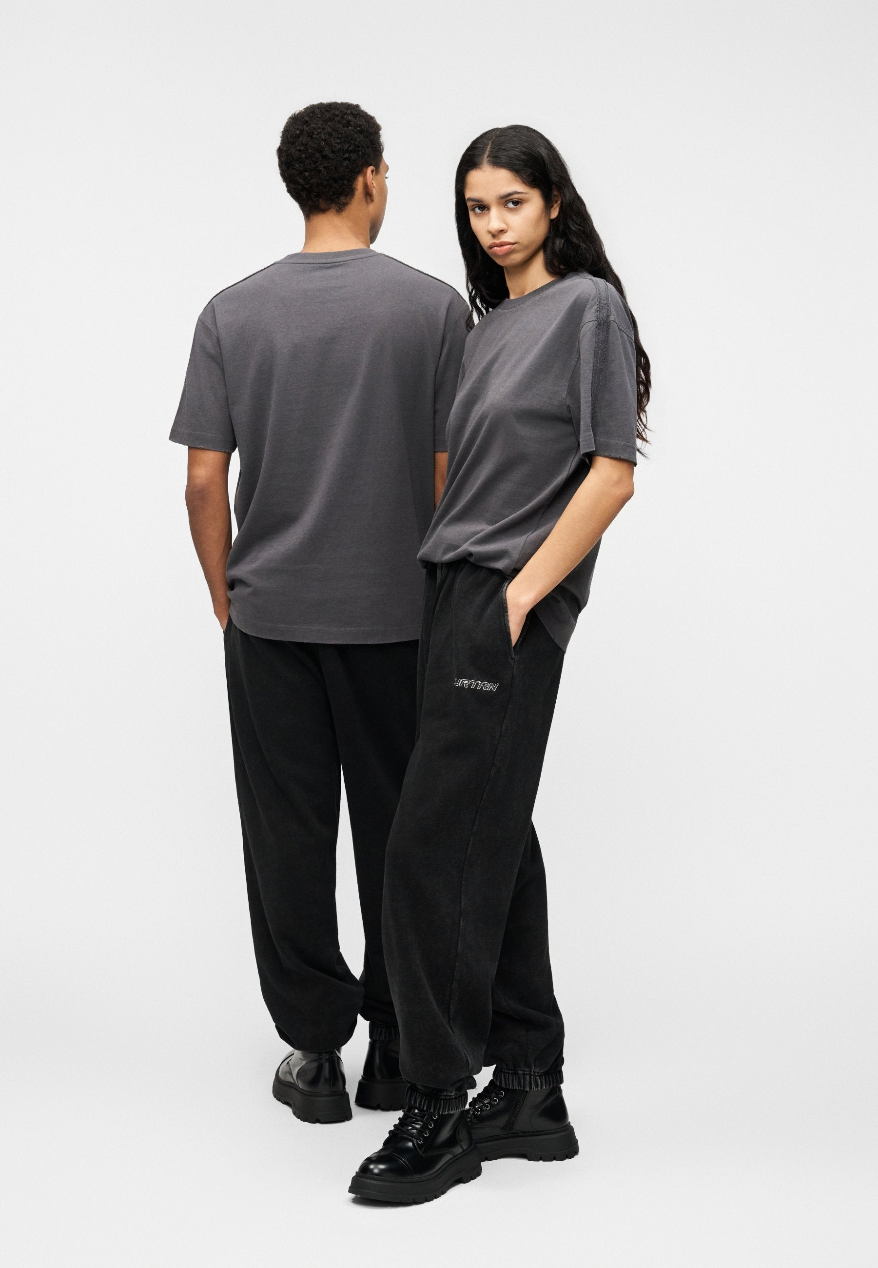 YOURTURN HEAVYWEIGHT OVERSIZED FIT DISTRESSED