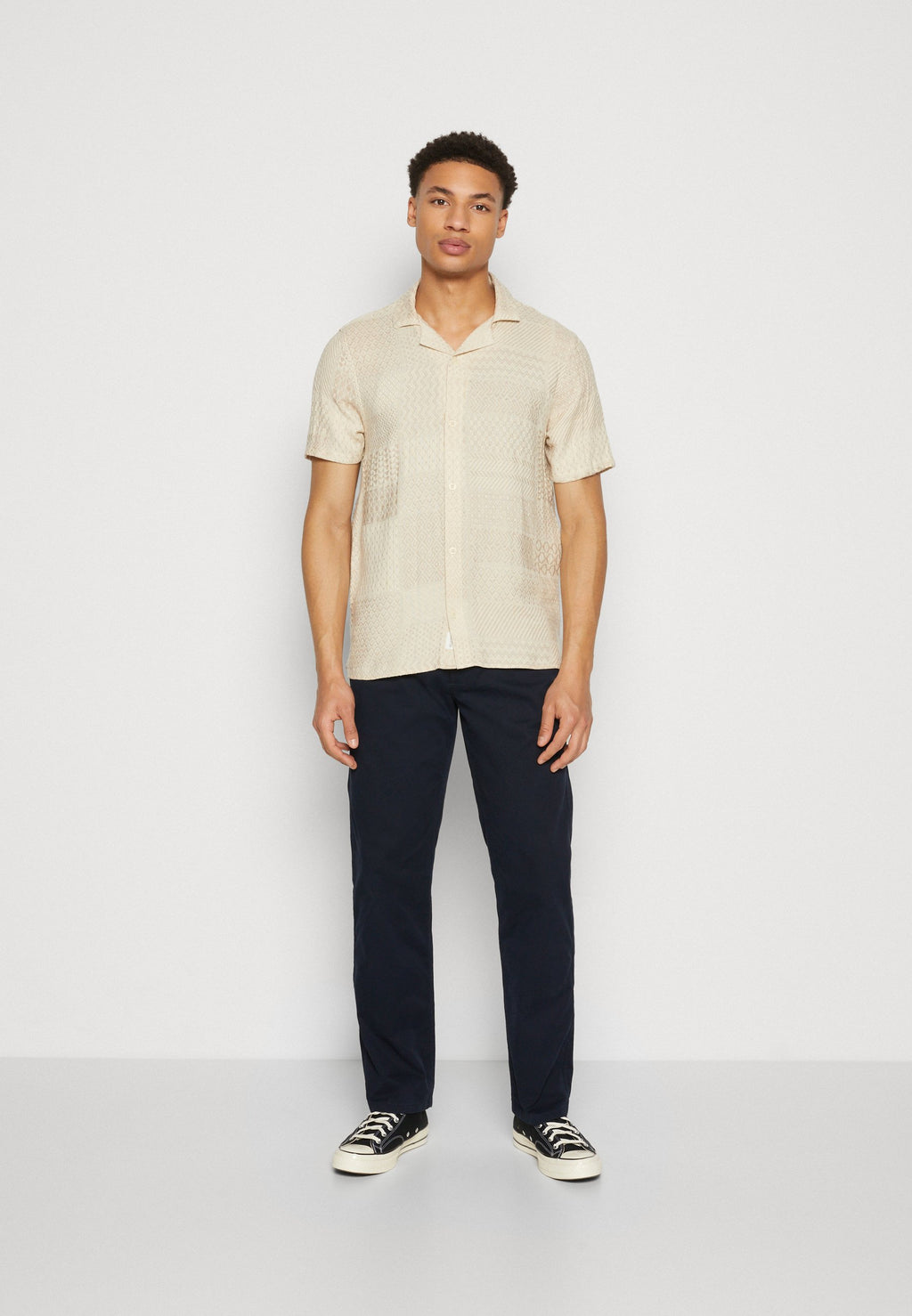 Esprit Chino Media 6