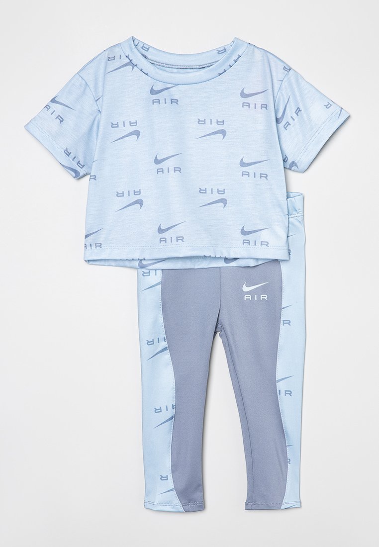 Nike Sportswear SET