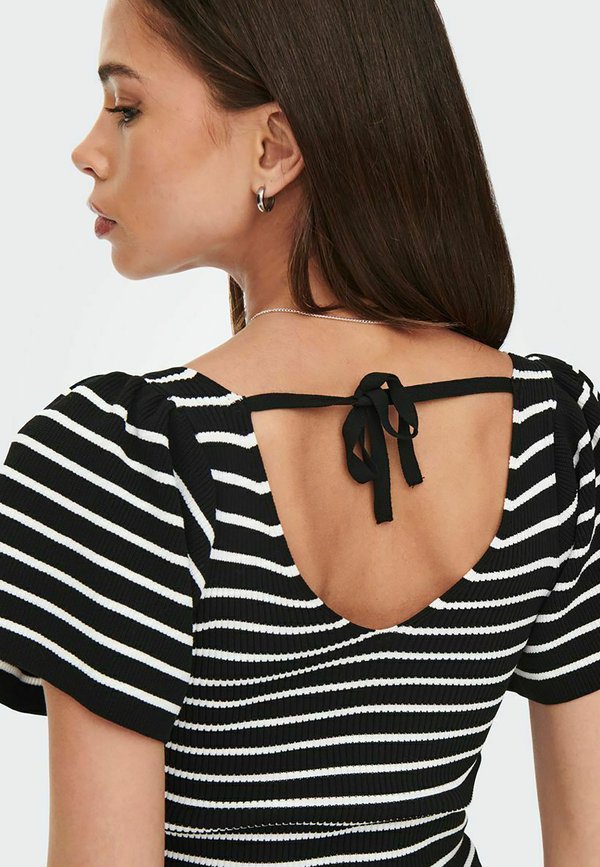 ONLY ONLLEELO STRIPE BACK V NECK