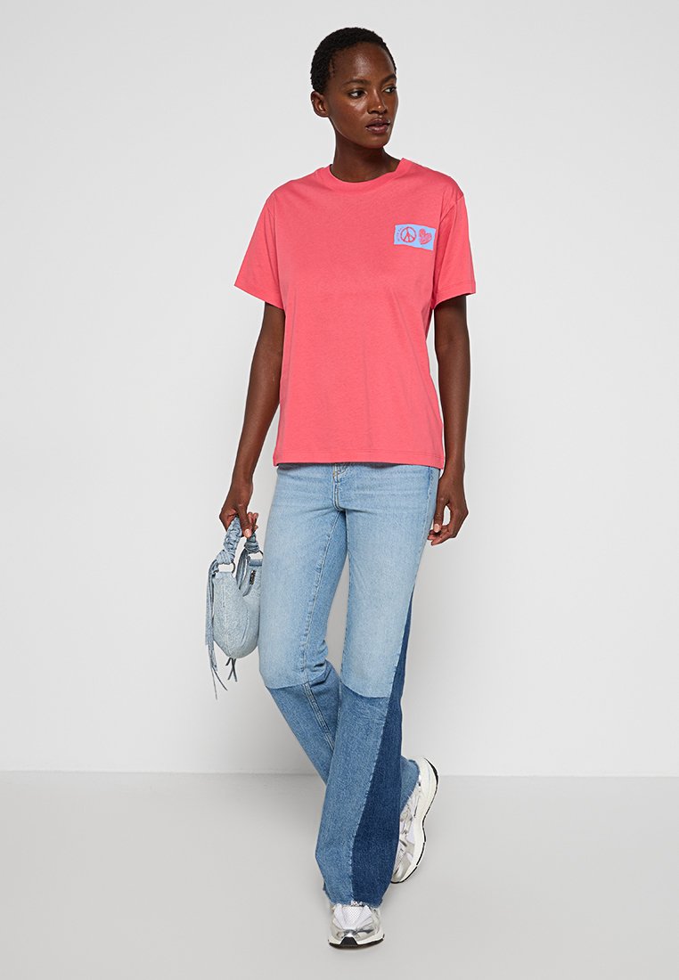 MOSCHINO JEANS