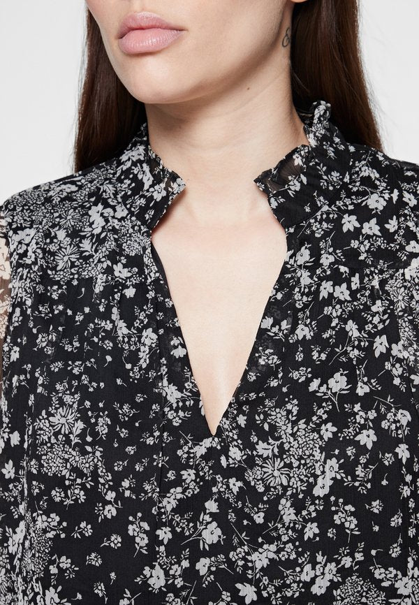 Vero Moda VMKAYA FALL LS V-NECK WVN