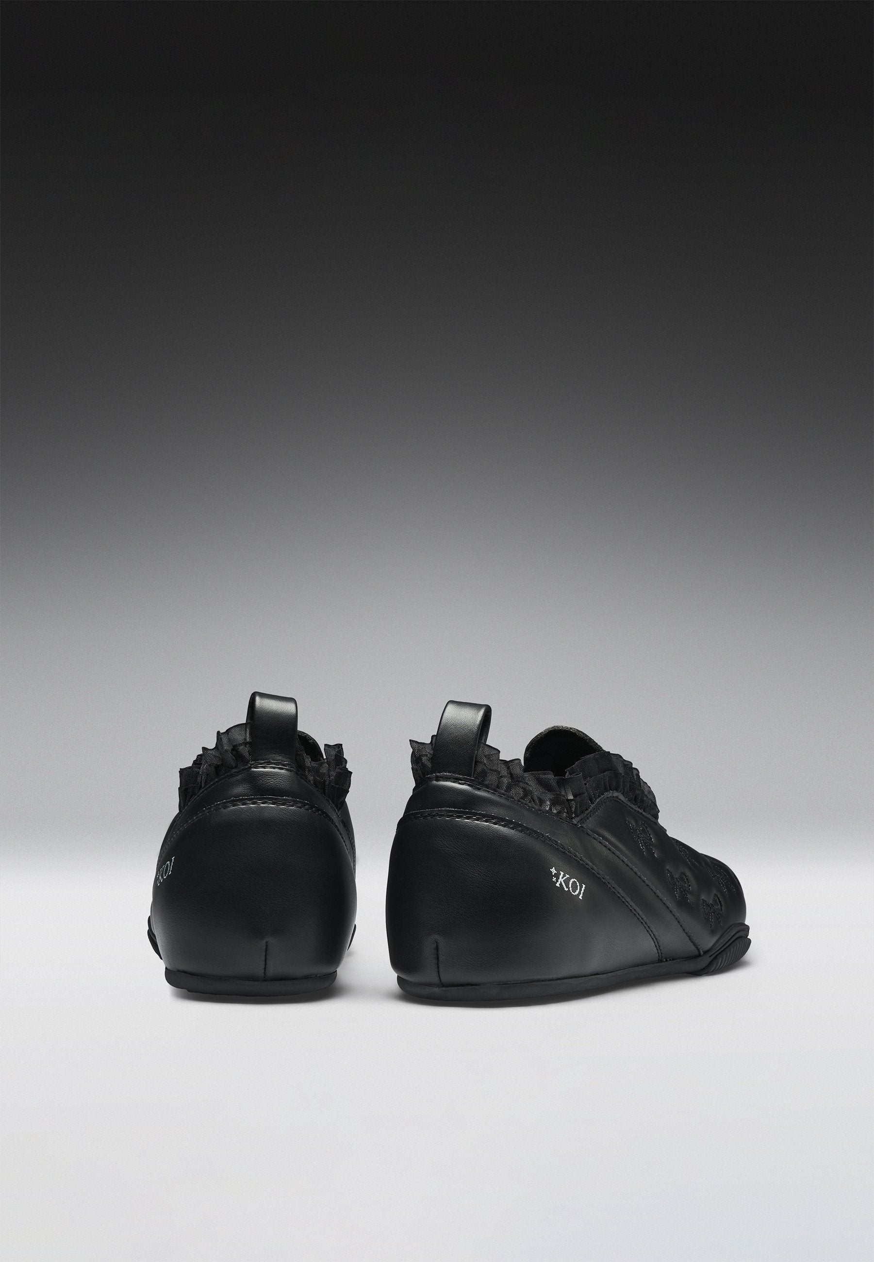 Koi Footwear HEARTBREAKER SPORTY SLIP ON SHOES