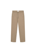 Beige Stretchhosen mit einem elastischen Bund und Kordelzug, ausgestattet mit zwei Seitentaschen und einem geraden Bein. Weiche Textur.