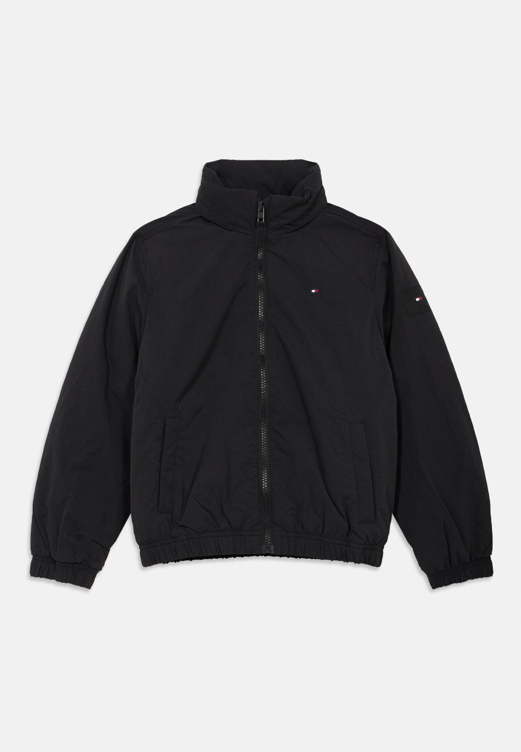 ESSENTIAL PACKABLE HOOD PADDED JACKET Media 1
