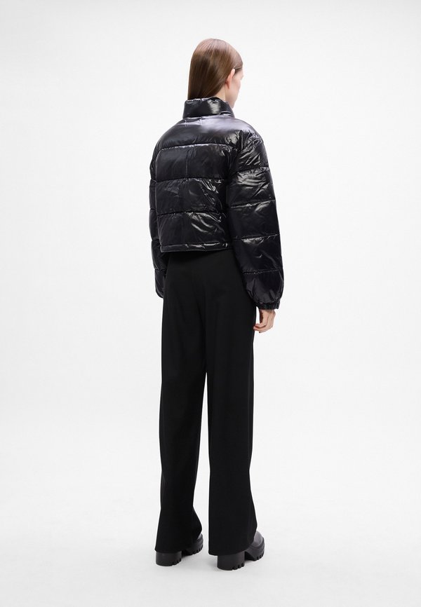 Calvin Klein Jeans CROP PUFFER JACKET