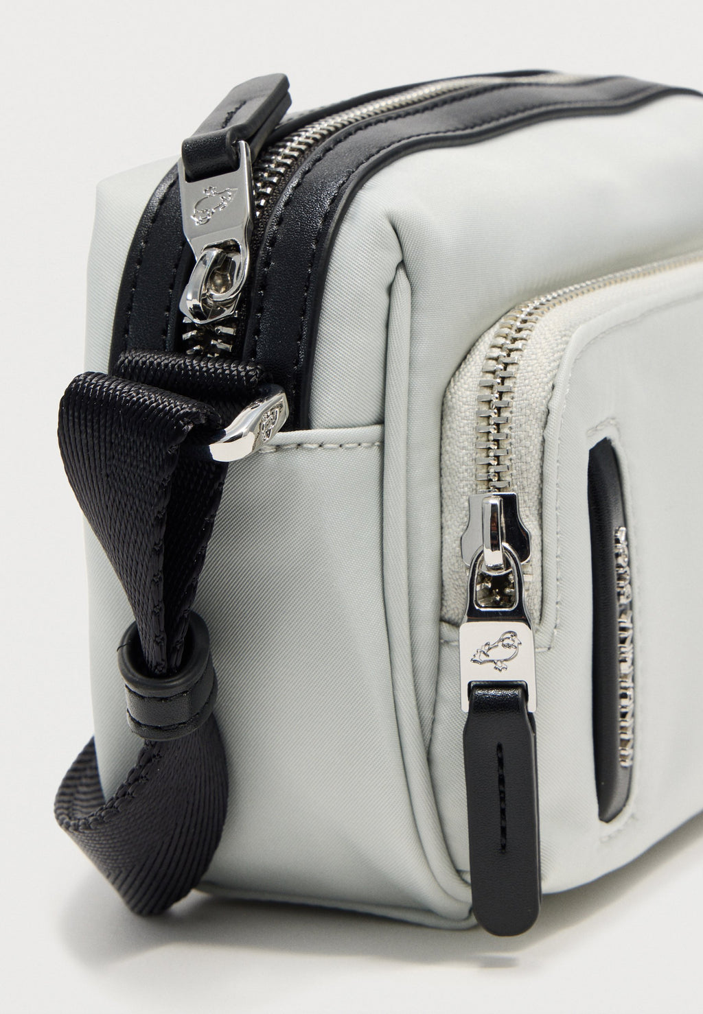 Mandarina Duck HUNTER