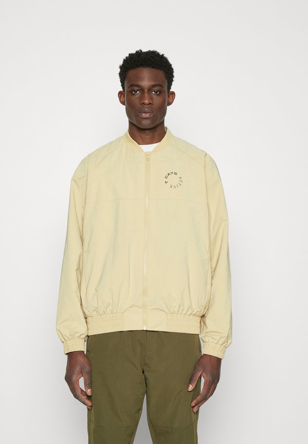 7 DAYS Active WARM UP JACKET