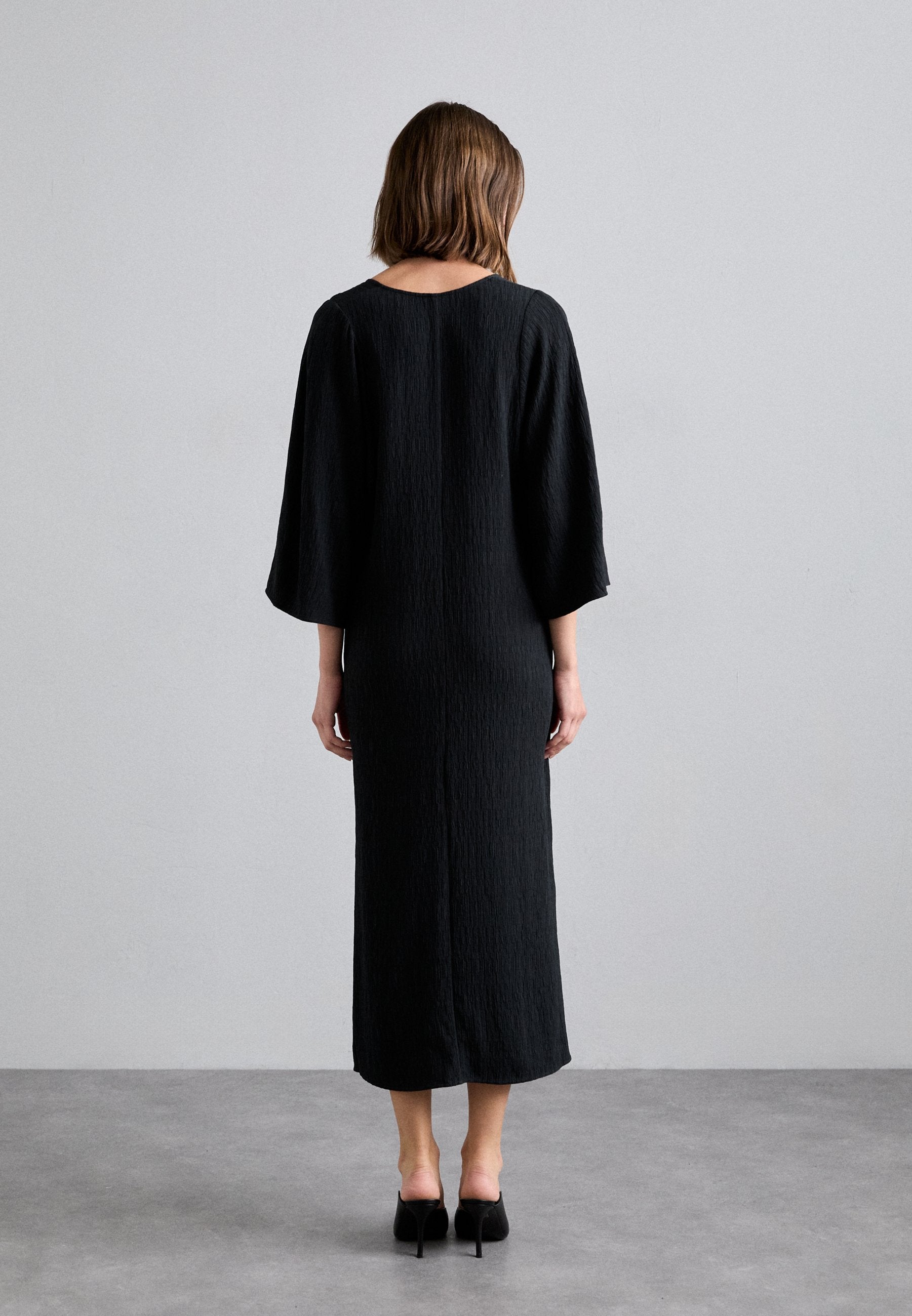 By Malene Birger CAROLYNN