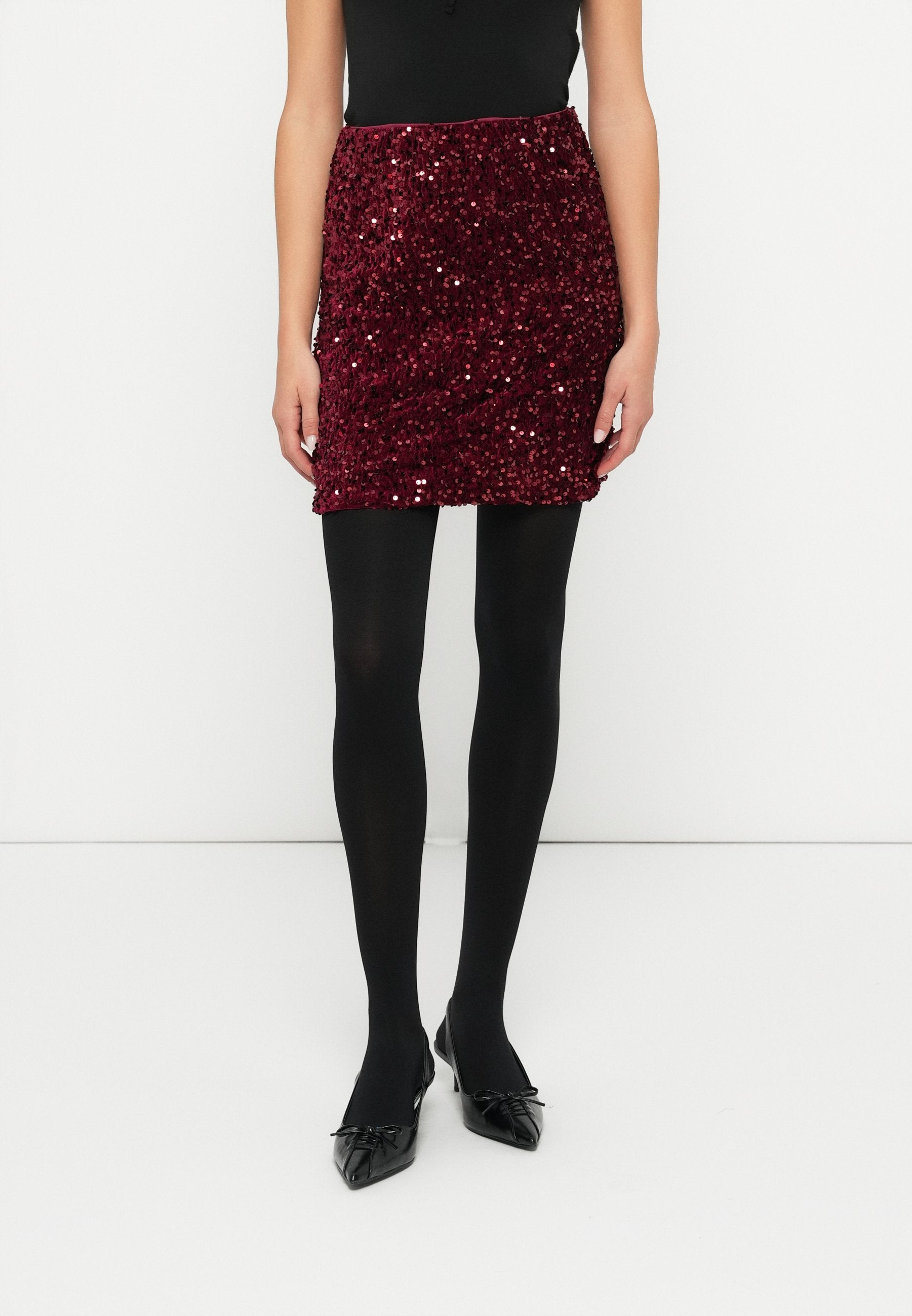 VILA VIBELIEVE SHORT SEQUINS SKIRT