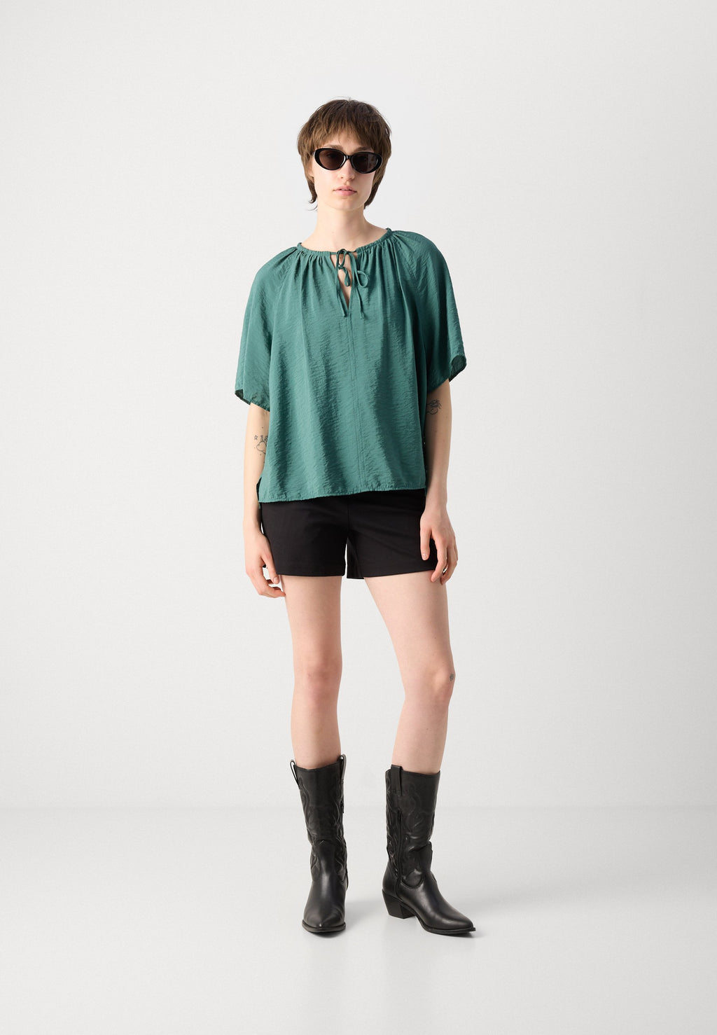Marc O'Polo BLOUSE ROUND NECK WITH DRAWSTRING AND GATHERING SOLID
