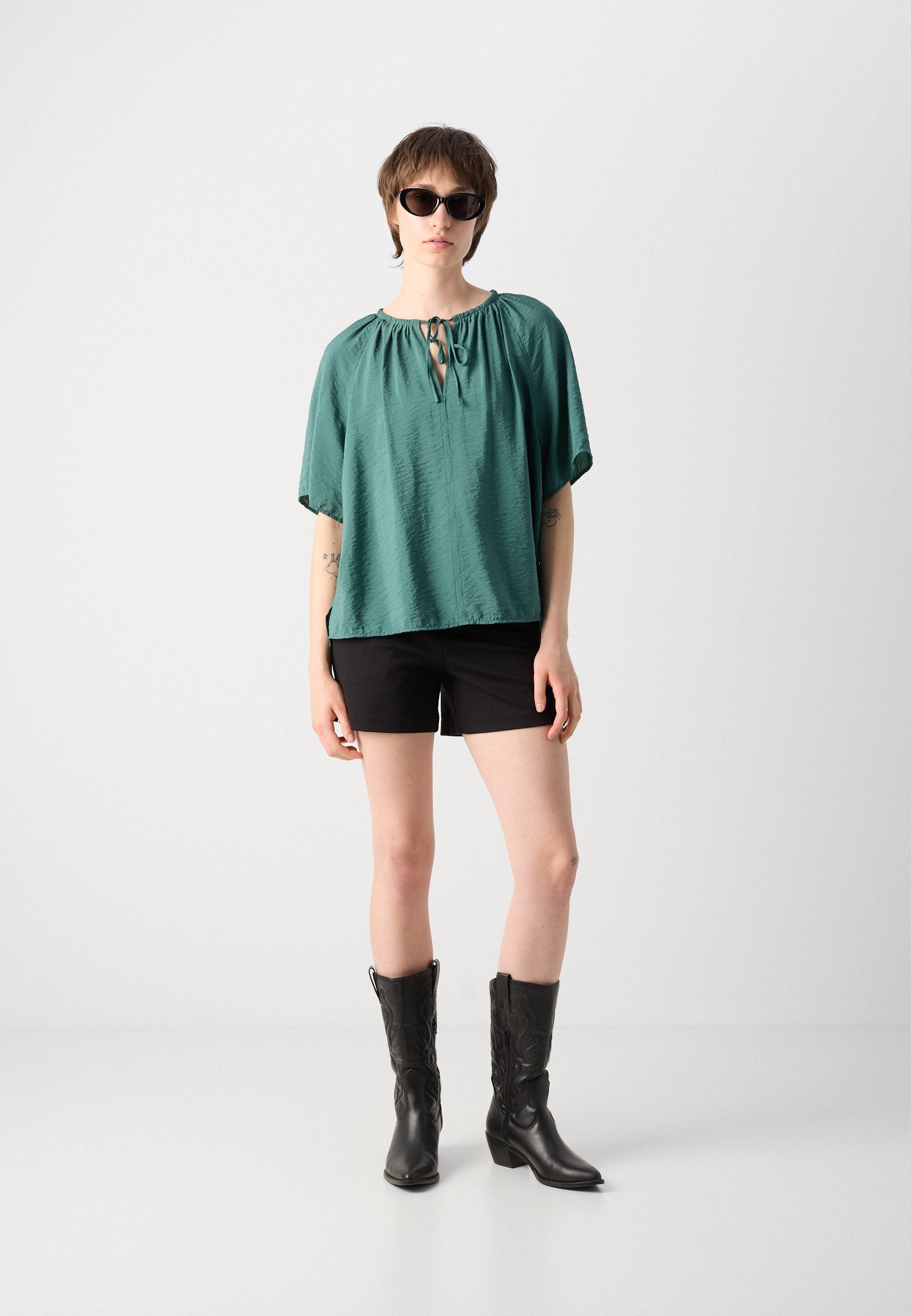 Marc O'Polo BLOUSE ROUND NECK WITH DRAWSTRING AND GATHERING SOLID