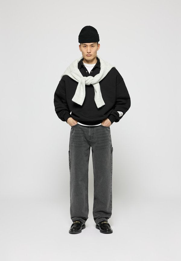EIGHTYFIVE BAGGY WITH LOOP