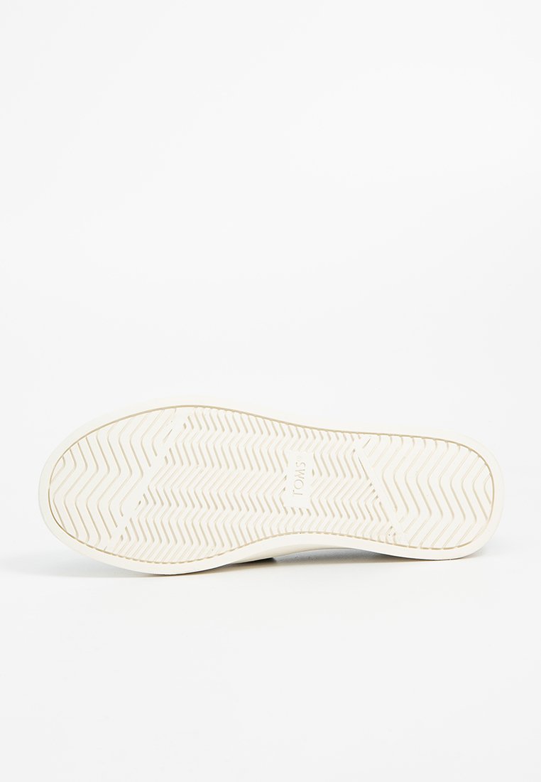 TOMS KASLIPON