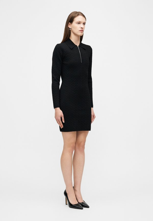 MICHAEL Michael Kors EMBOSSED