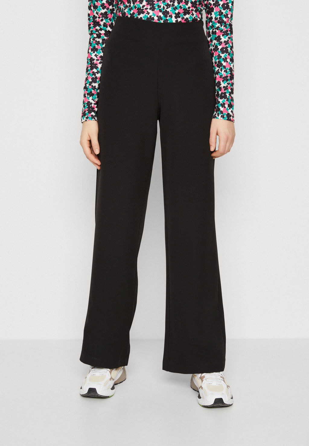 Vero Moda VMHALMIA WIDE SOLID PANT