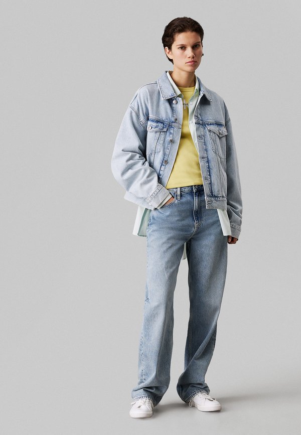 Calvin Klein Jeans BOXY