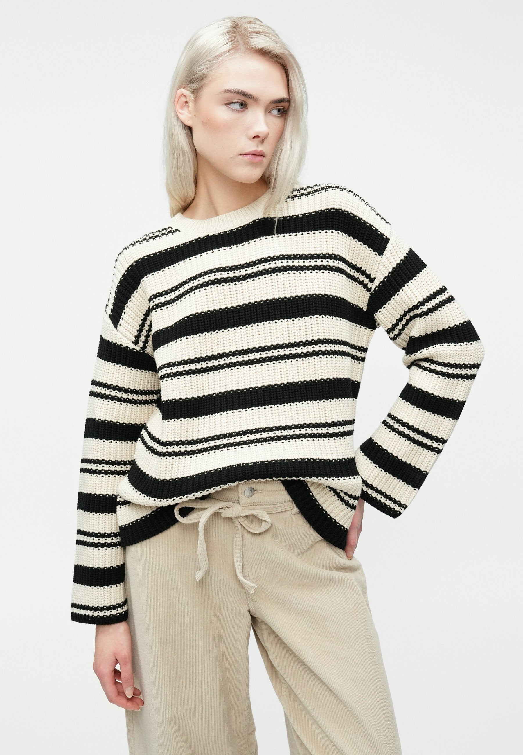 Selected SLFSELMA NEW O NECK