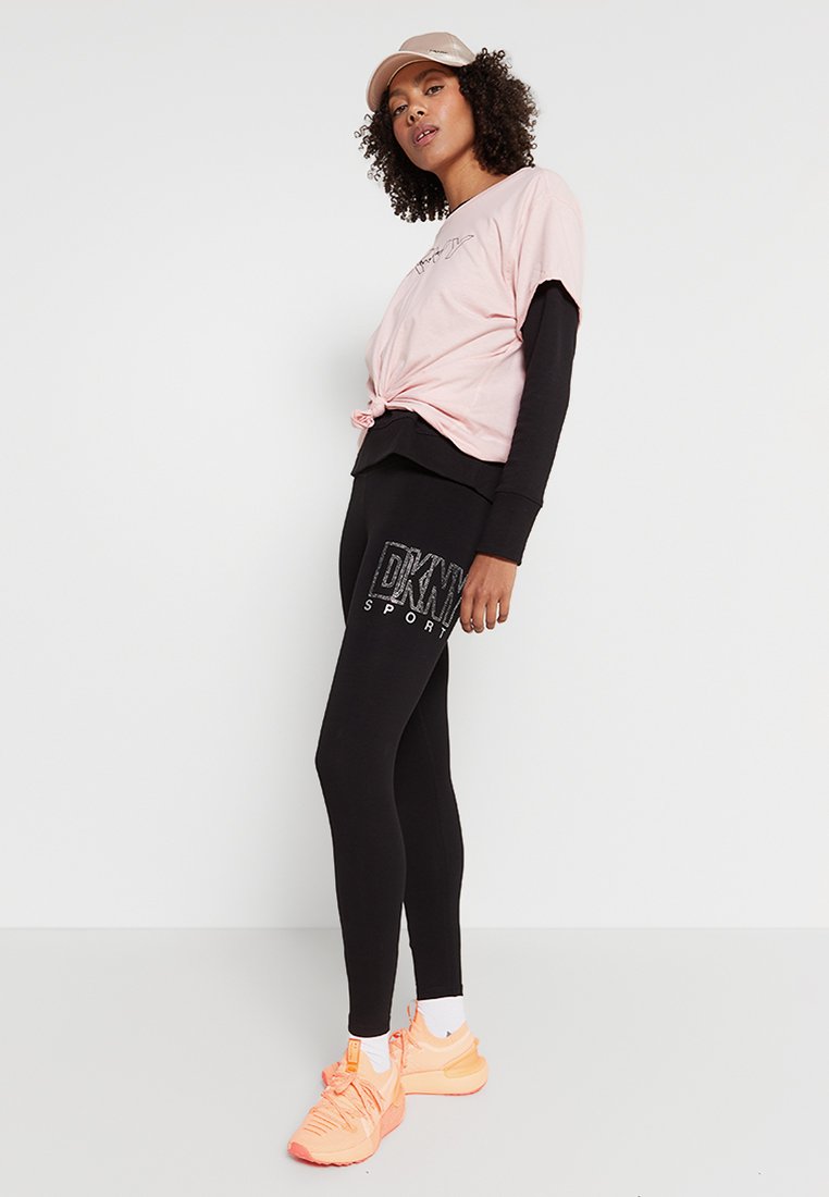 DKNY Sport