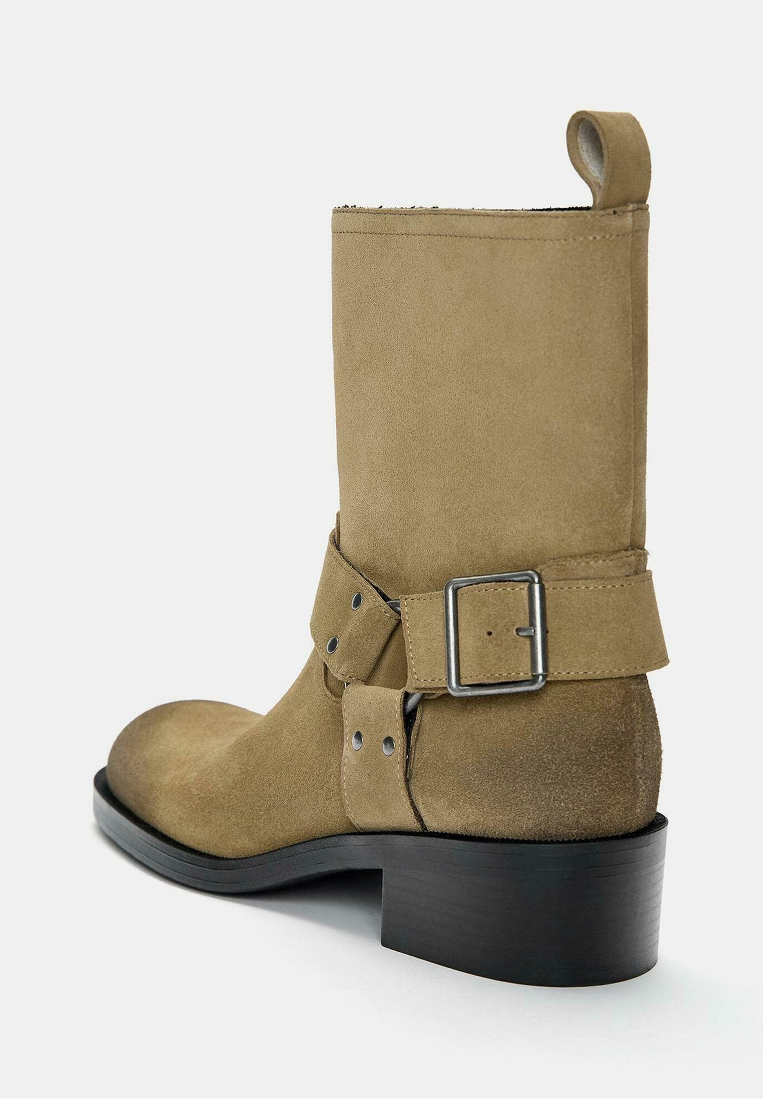 PULL&BEAR