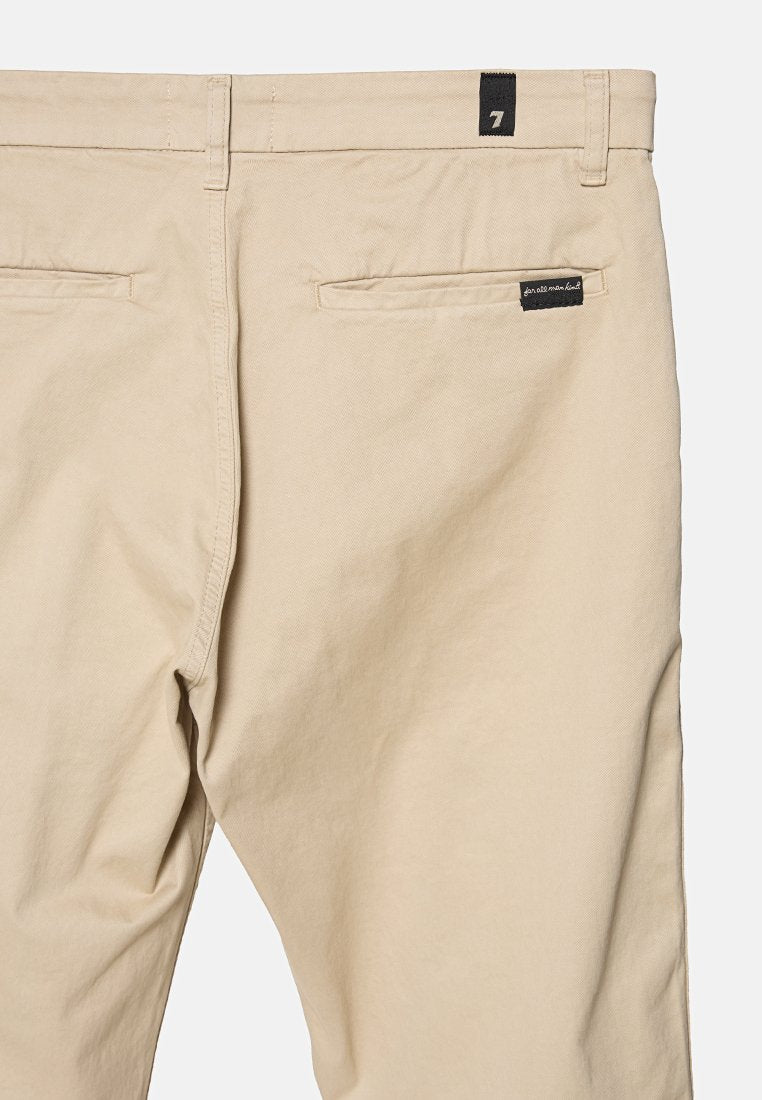 7 for all mankind