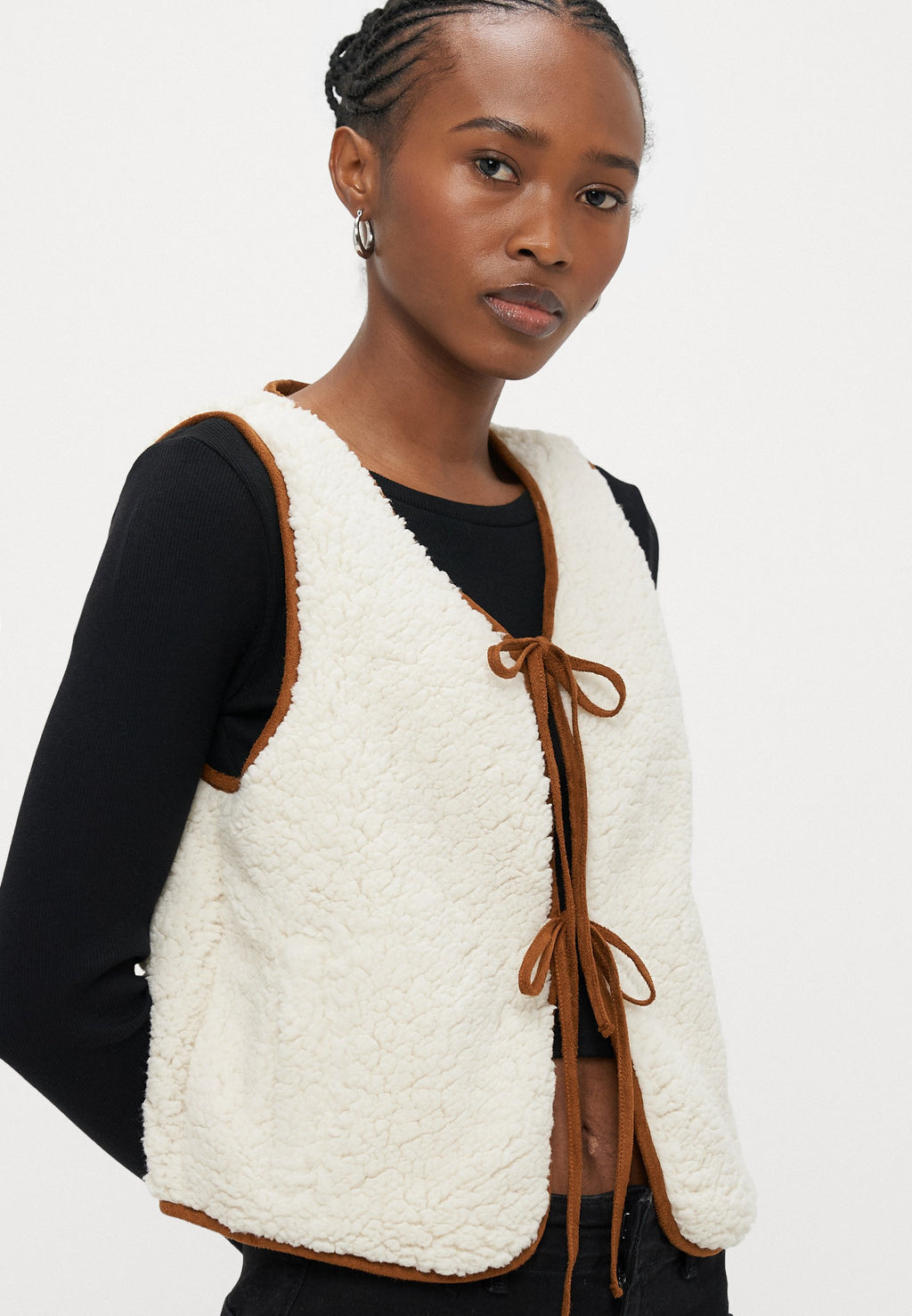 ONLAGATE VEST  Media 5