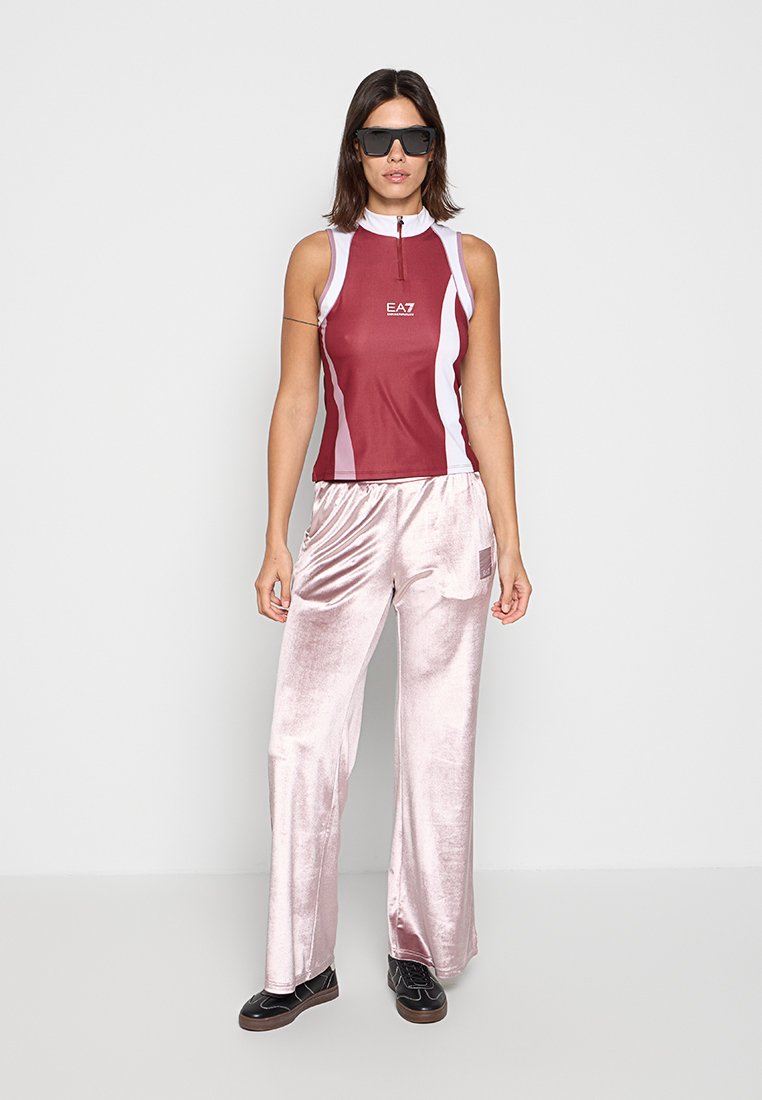 EA7 Emporio Armani Top Media 2