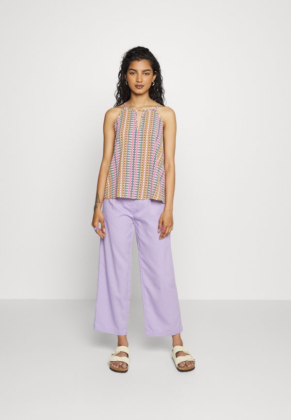 ONLY Petite ONLNOVA LUX KEYHOLE