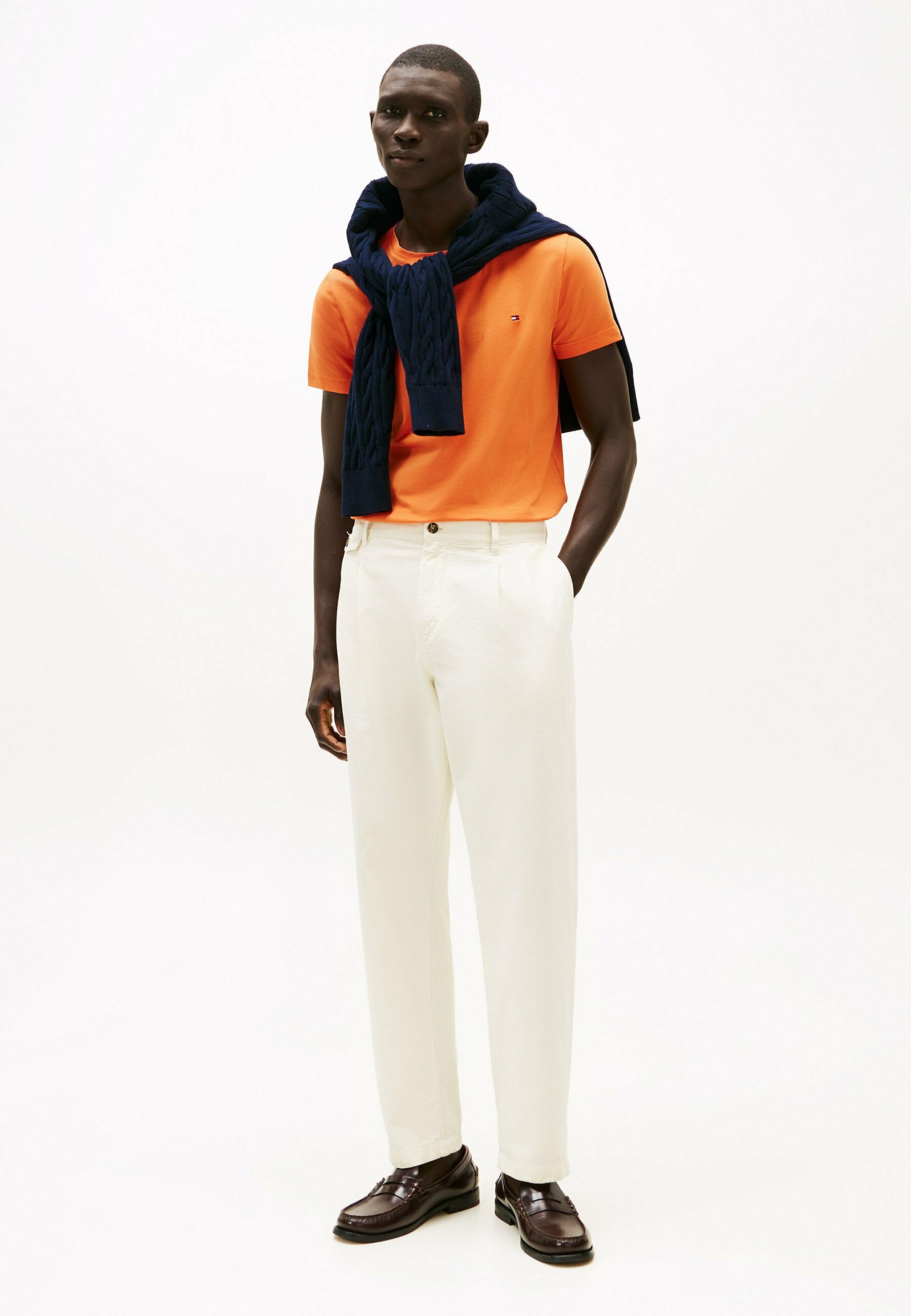 STRETCH SLIM FIT TEE Media 2
