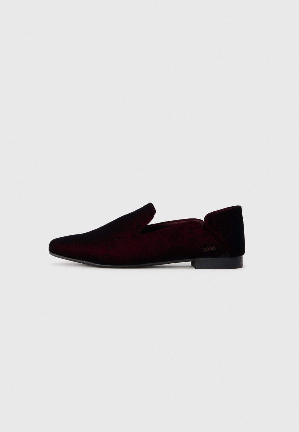 TOMS LARA