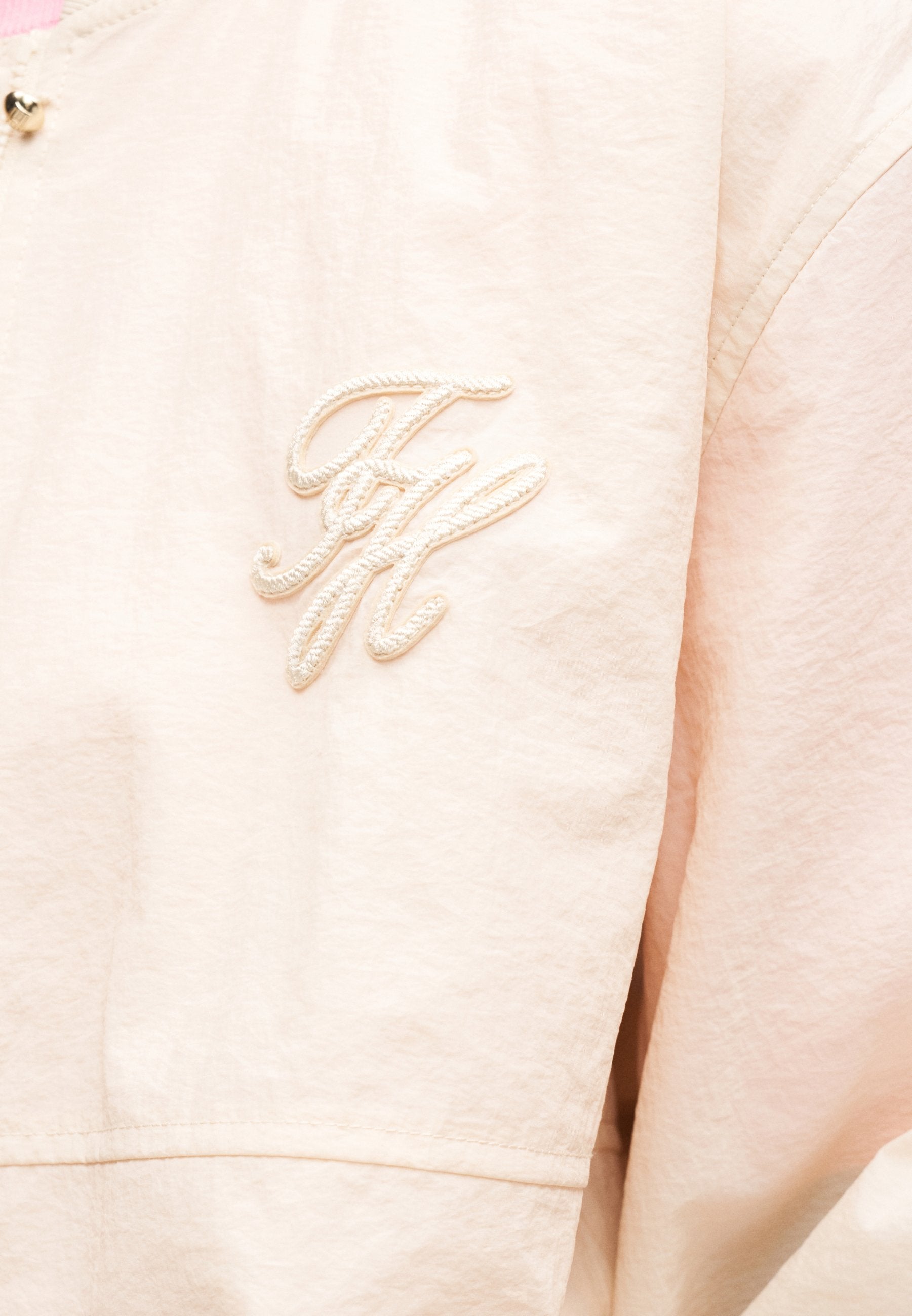 LOGO EMBROIDERY BALLOON SLEEVE BOMBER JACKET Media 6