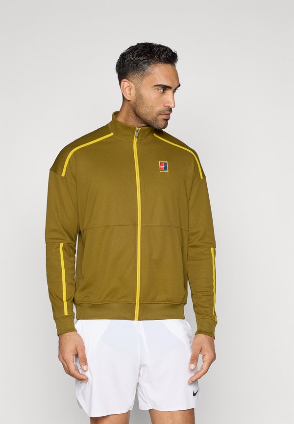 Nike Performance NIKECOURT HERITAGE SUIT JACKET - Training jacket - olive flak/saffron quartz