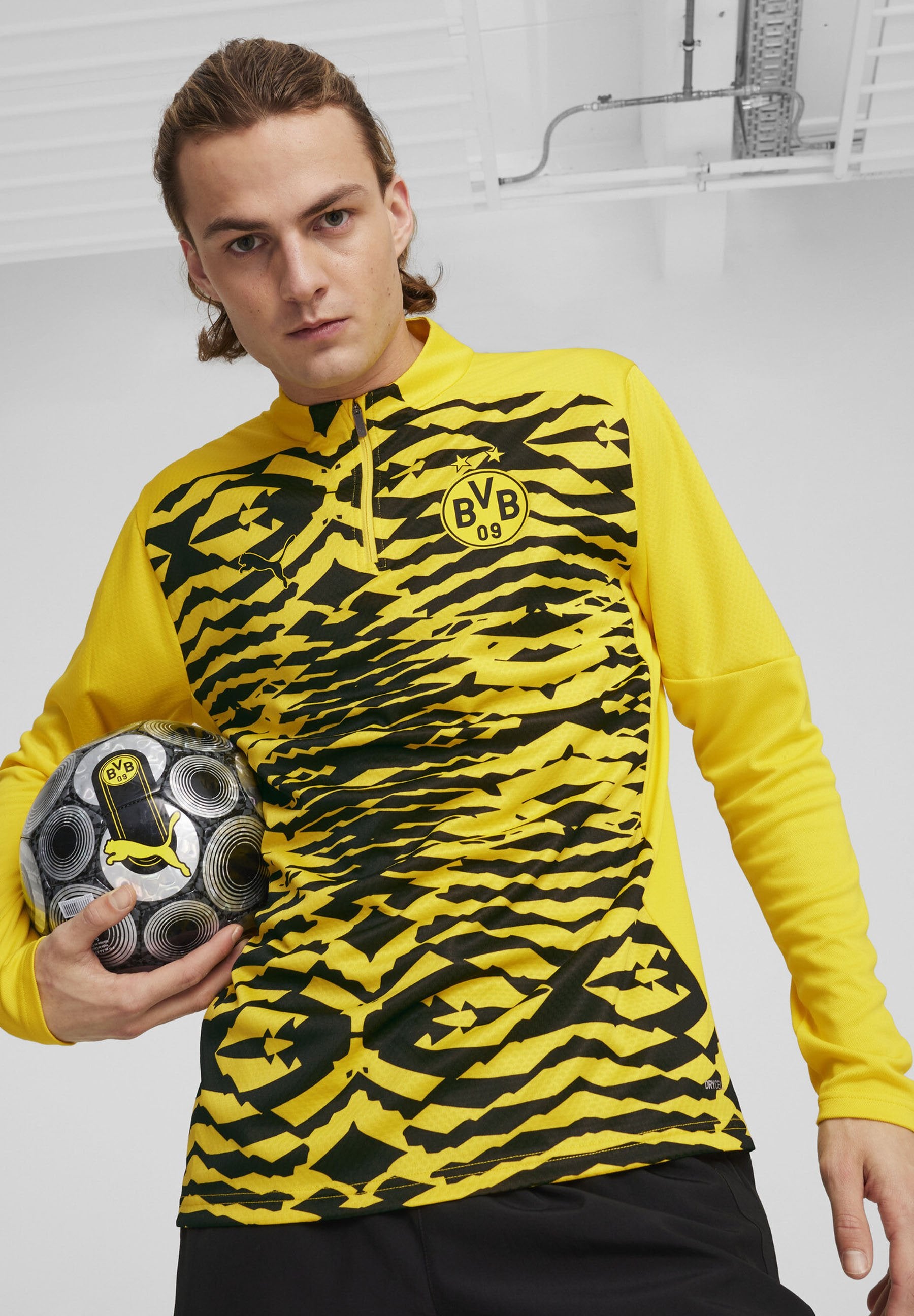 Puma BORUSSIA DORTMUND PRE-MATCH QUARTER-ZIP