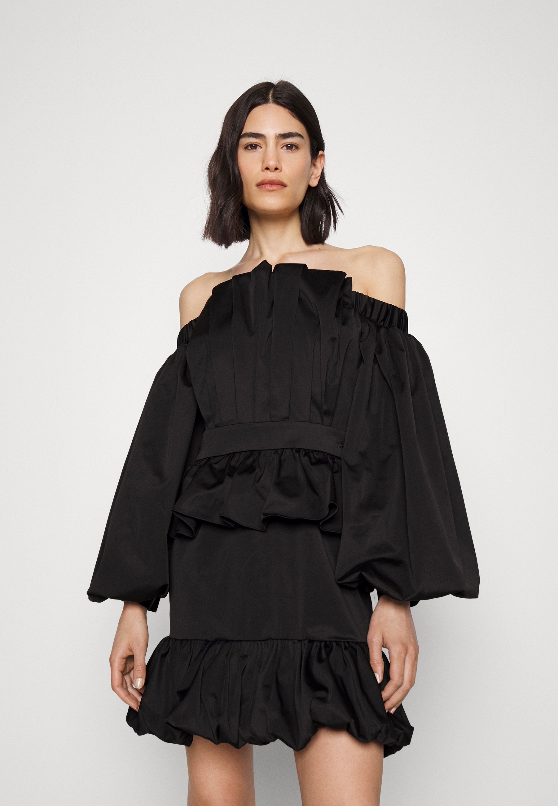 HUN'S PICK RUFFLE Media 3