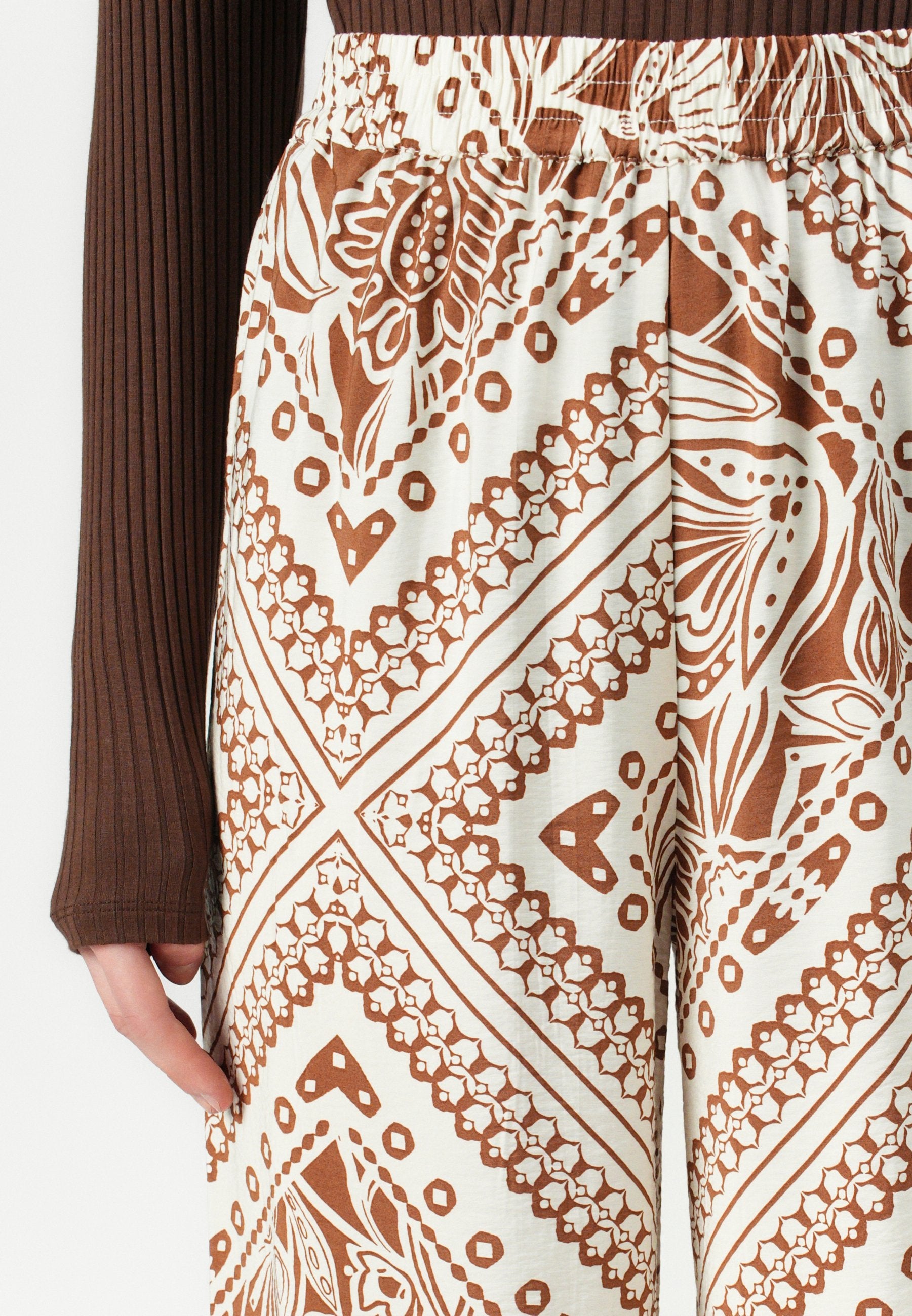 Object OBJLYDIA PANT FAIR