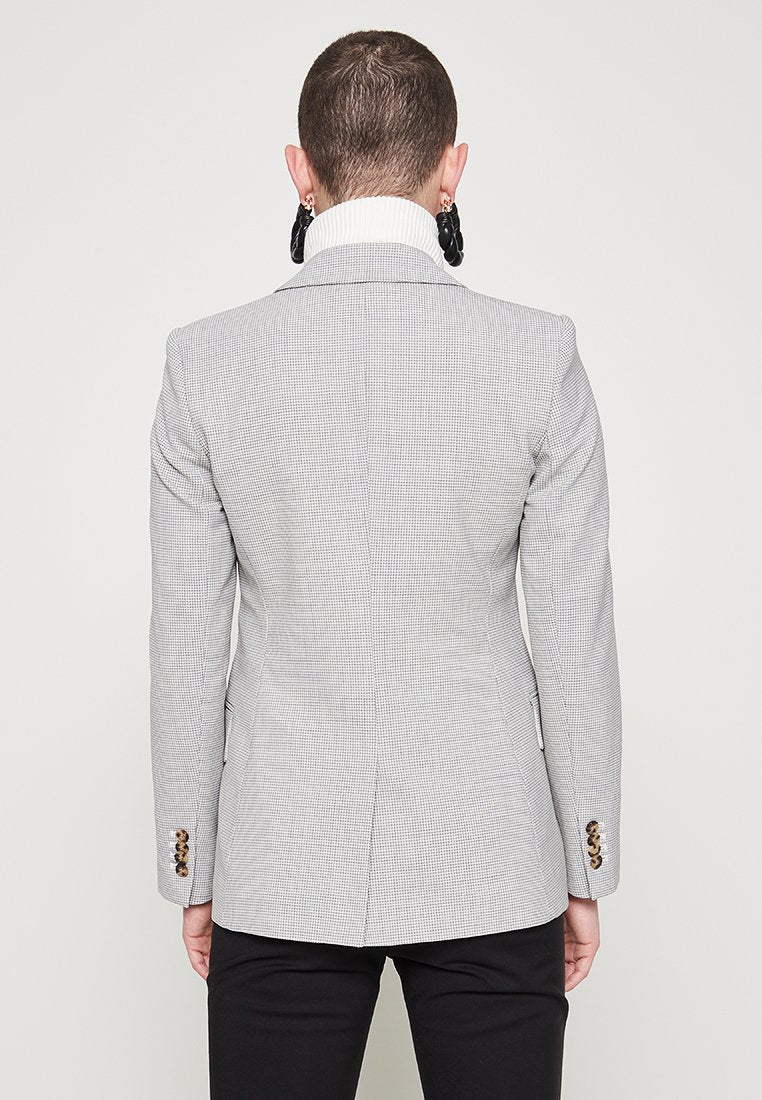 Club Monaco