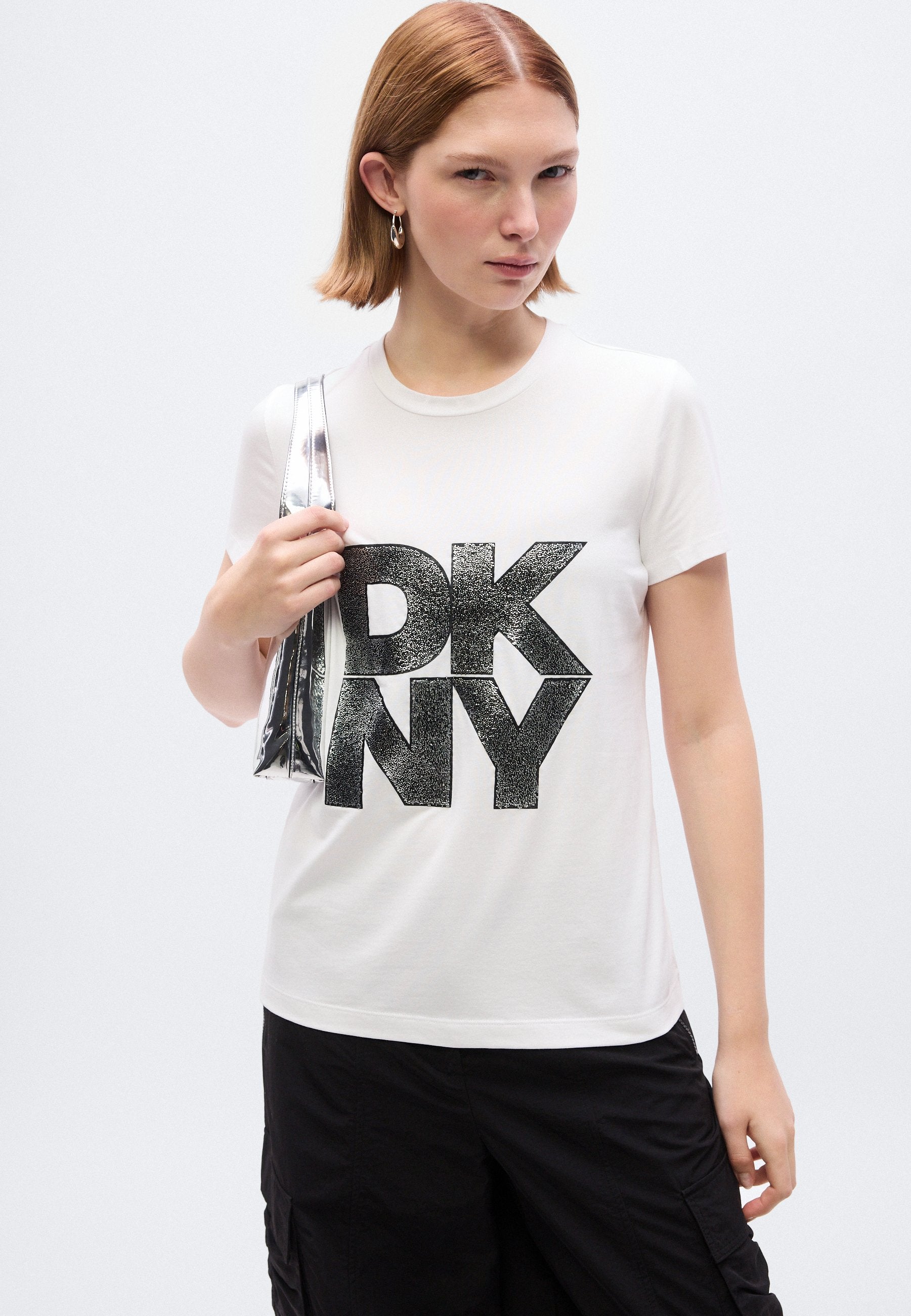 DKNY PUMICED STACK LOGO
