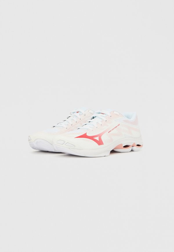 Mizuno WAVE LIGHTNING PRO