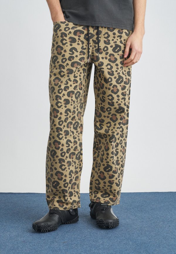 Volcom FREAZY LOOSE