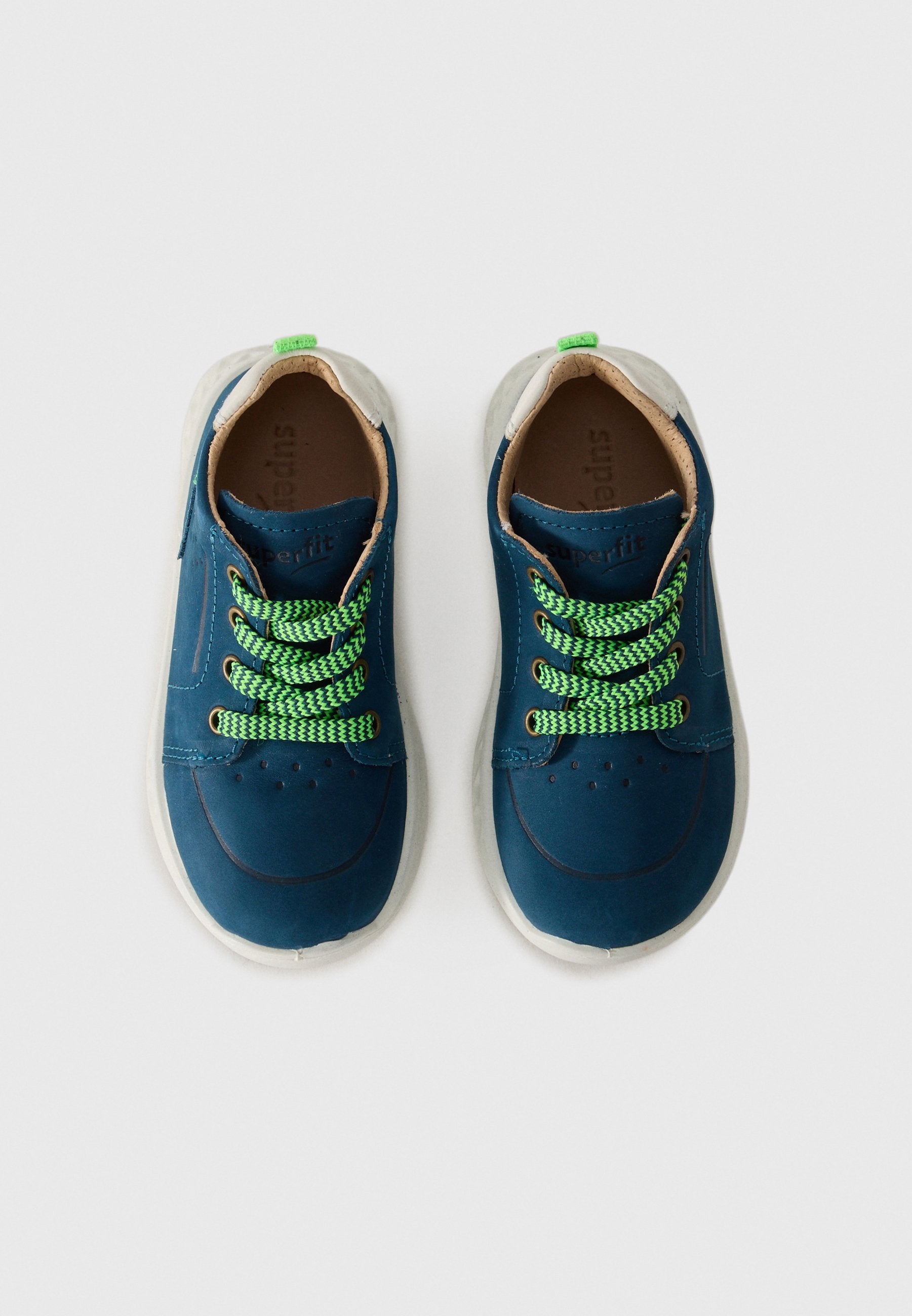 BREEZE UNISEX Media 4