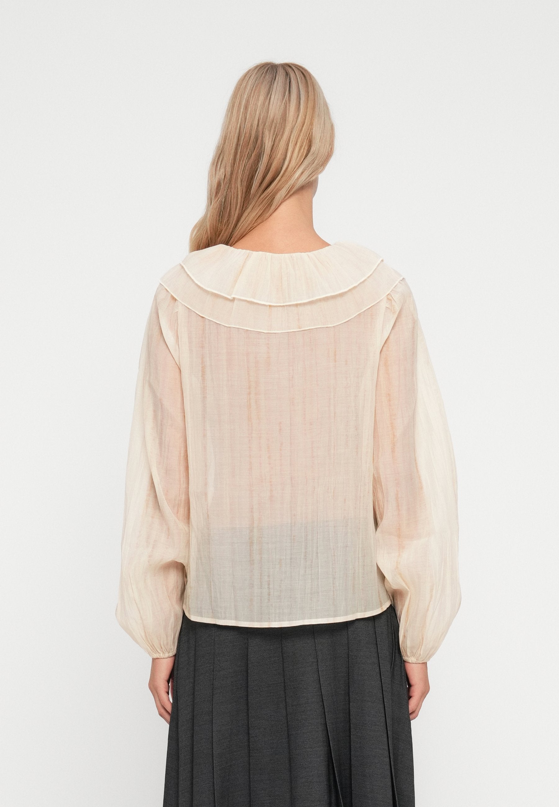 VILA VIERA RUFFLE