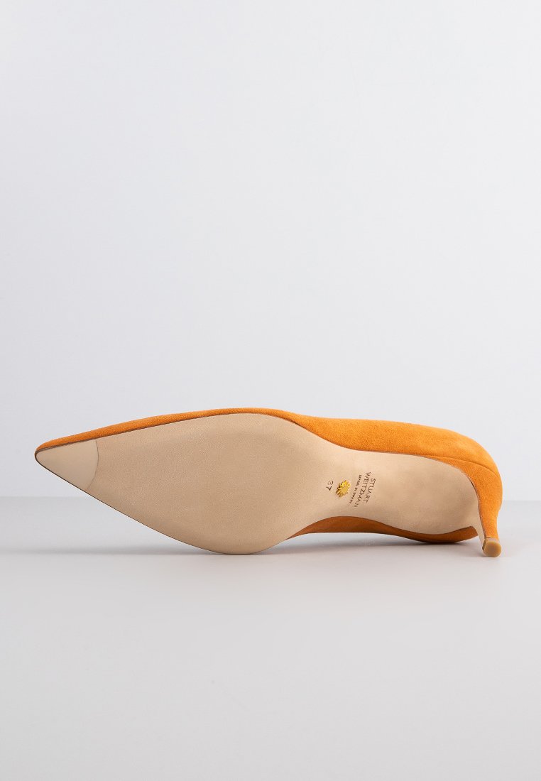 Stuart Weitzman