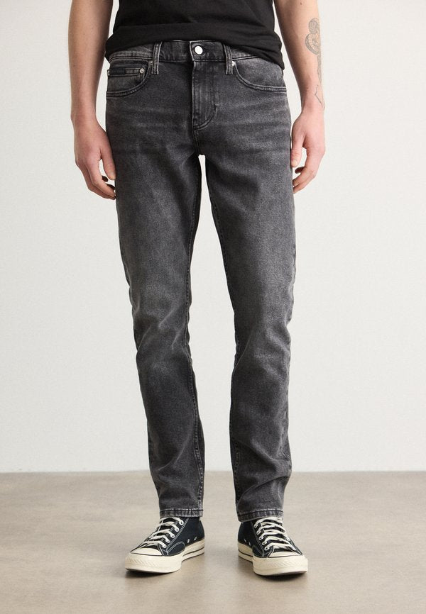 Calvin Klein Jeans SLIM